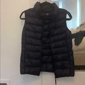 NWOT - UNIQLO Lightweight Navy Down Vest